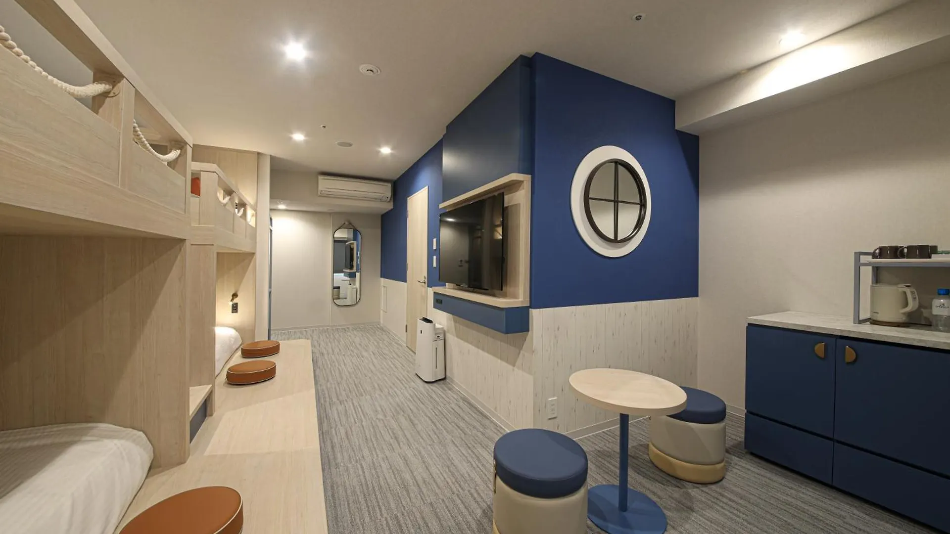 מלון אוסקה Spa World Hotel&Resort