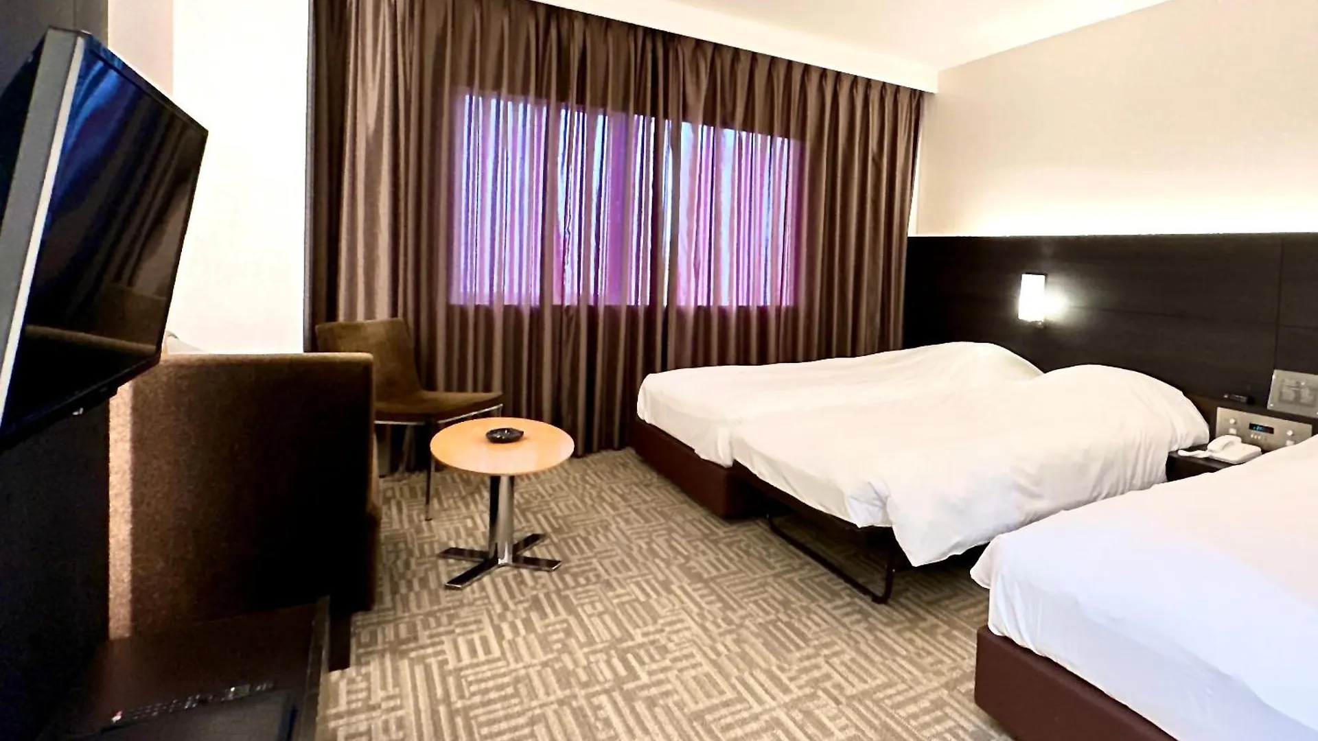Spa World Hotel&Resort Oszaka 4*,
