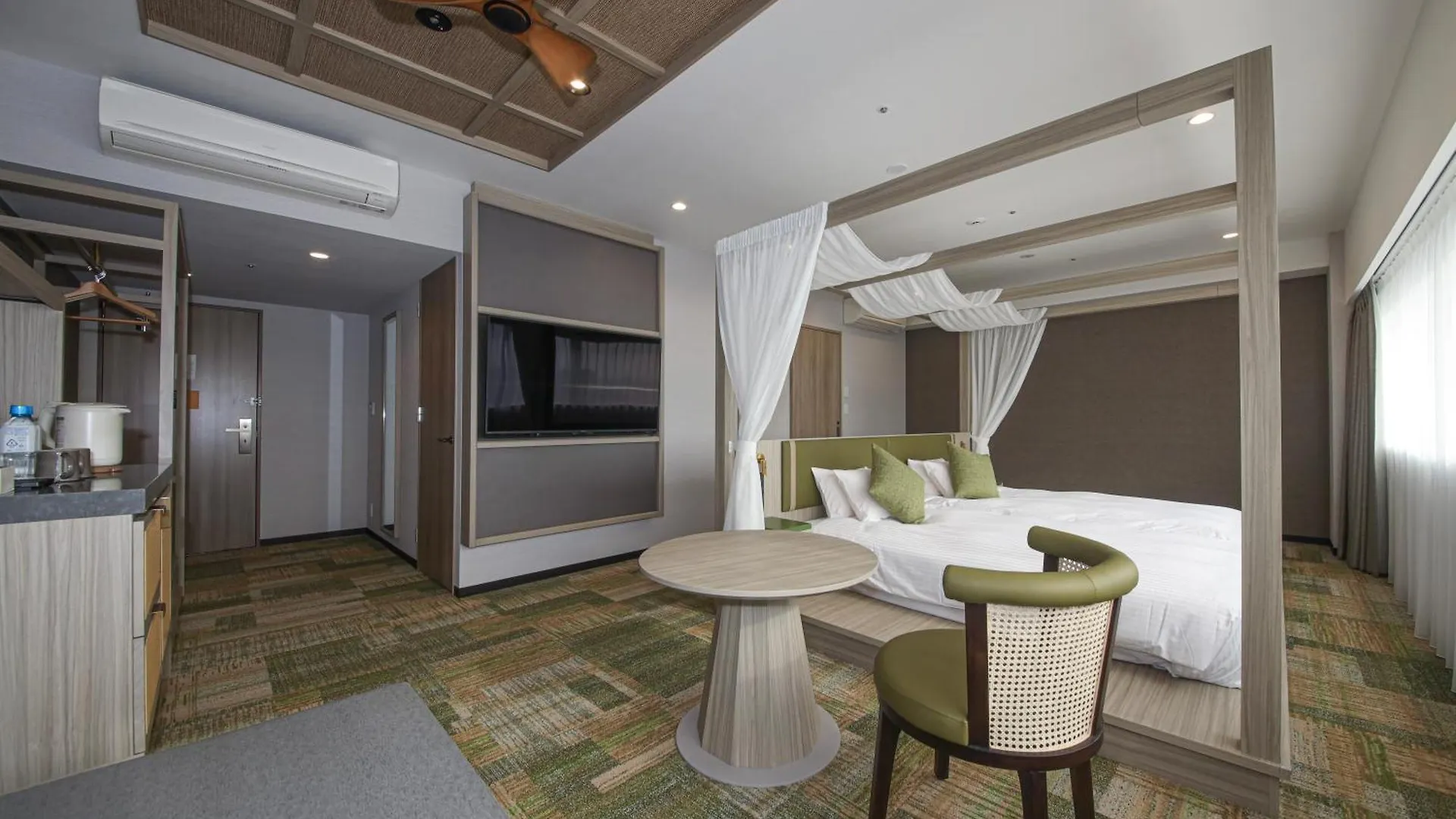 Spa World Hotel&Resort Osaca Hotel