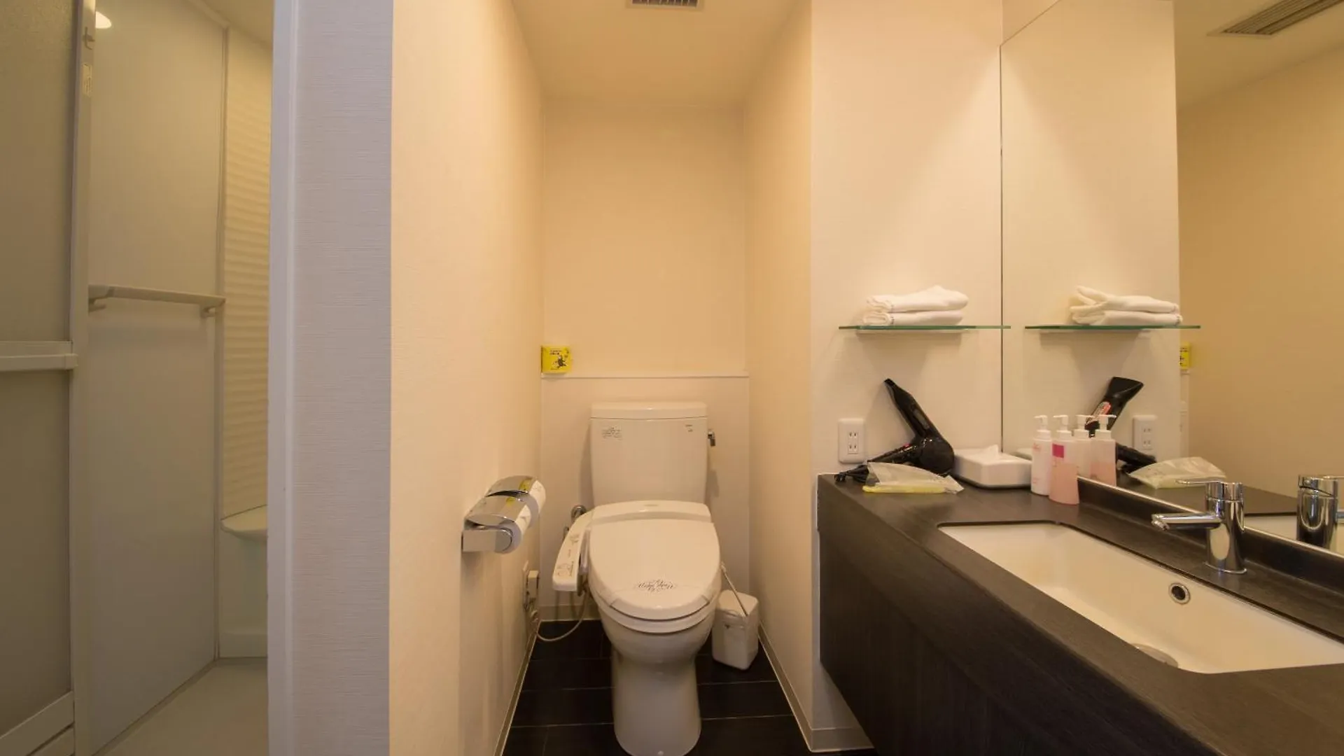 Hotell Spa World Hotel&Resort Osaka